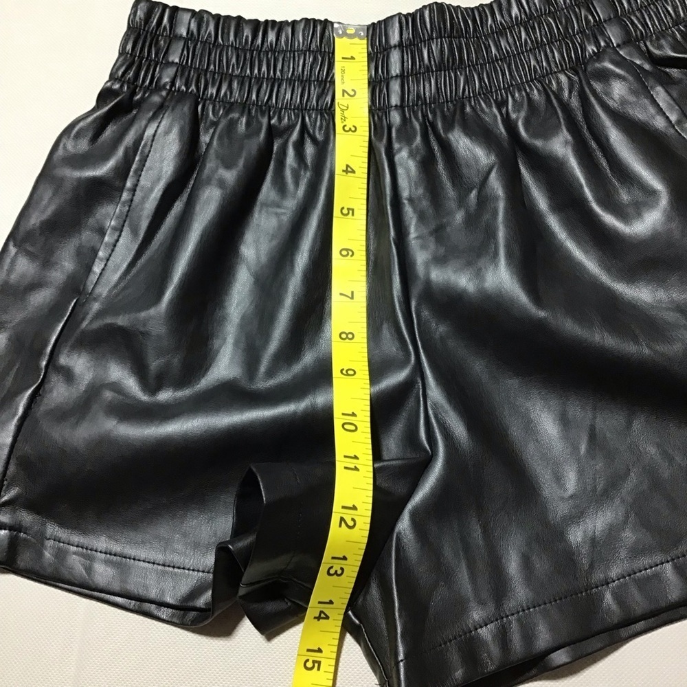 ILLA ILLA Black High Waist Faux Leather Shorts - Picture 9 of 11
